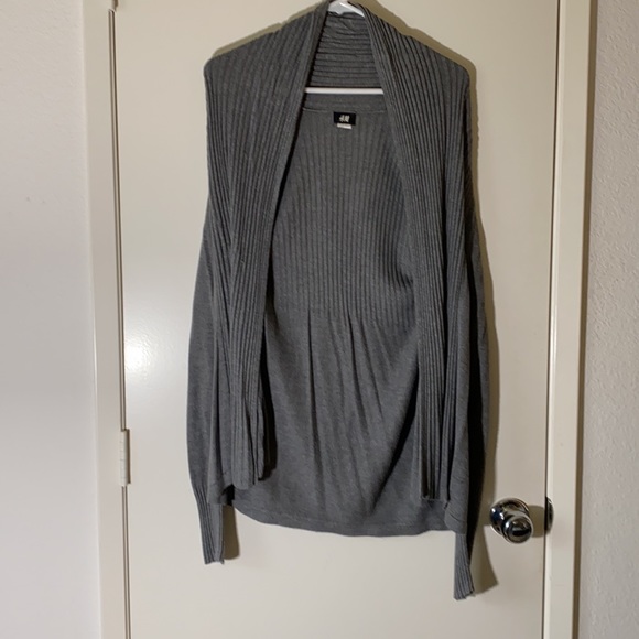 7 Sweaters Bundle - Picture 6 of 7